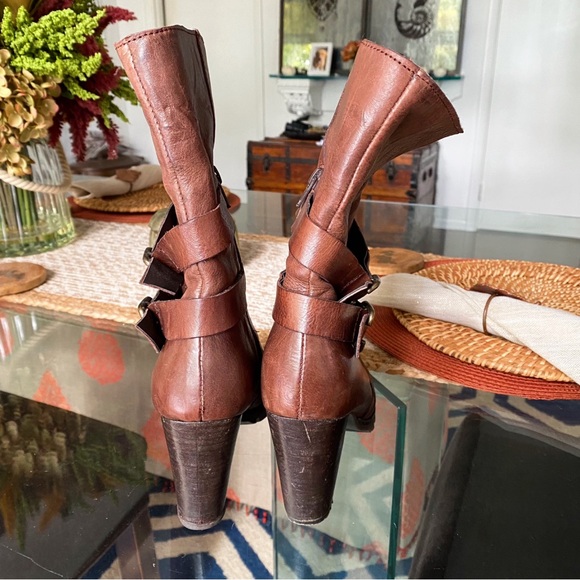 👢 LANQIER BROWN EDGY BUCKLE CHUNKY HEEL BOOTIES! - Picture 4 of 16